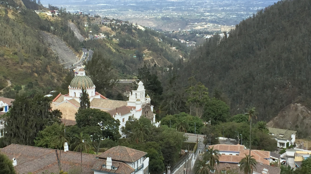 Quito von oben ()