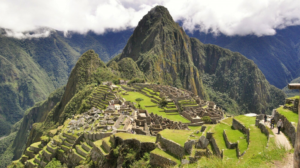 Machu Picchu ()