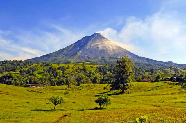 Vulkan Arenal bei gutem Wetter