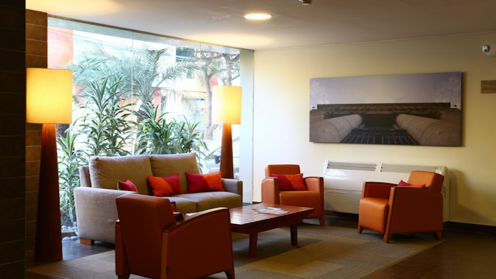 Lobby im Hotel Casa Andina Classic Miraflores ()