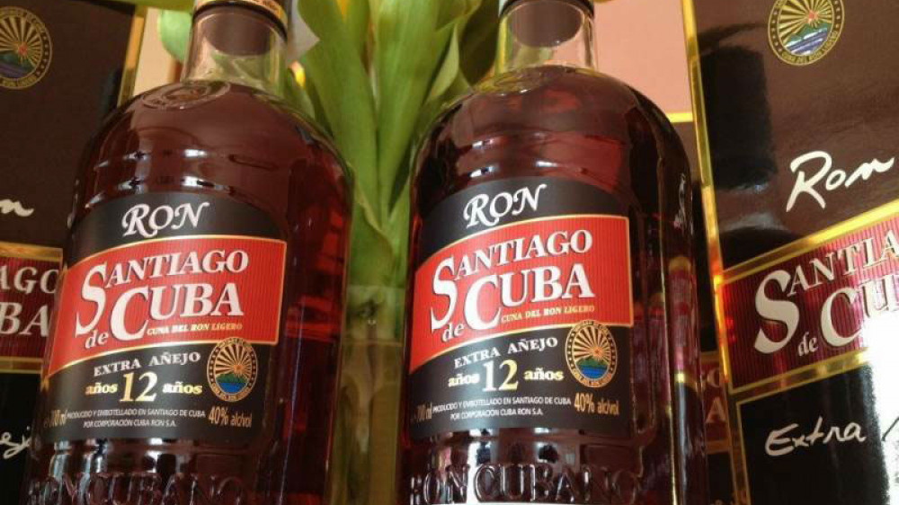 Flasche Rum Santiago ()