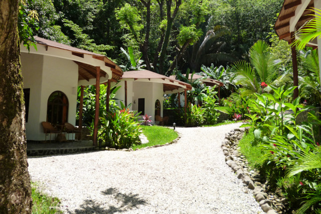 Hotelanlage mit Bungalows Hotel Manala Costa Rica