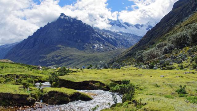 <strong>Santa Cruz Trekking</strong>